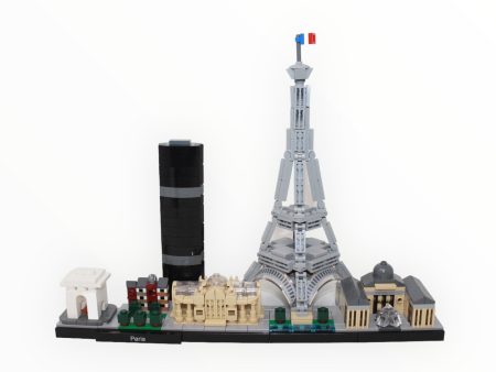 Used Set 21044 Architecture Paris Supply