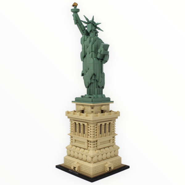 Used Set 21042 Architecture Statue of Liberty Online Sale