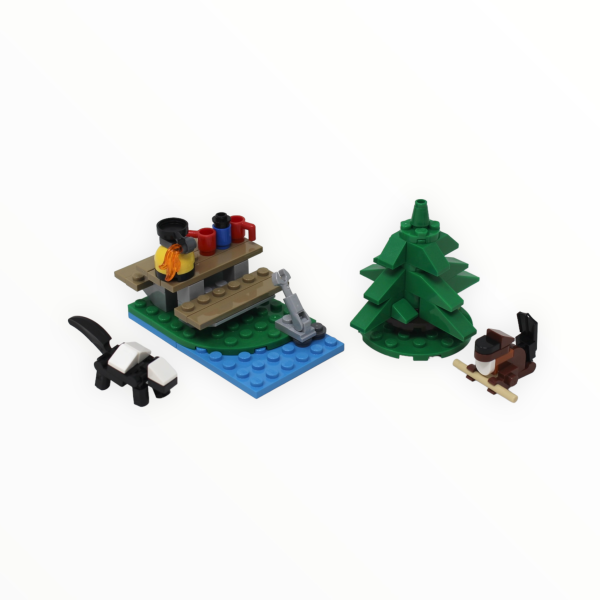 Used Set 31108 Creator Caravan Family Holiday For Cheap