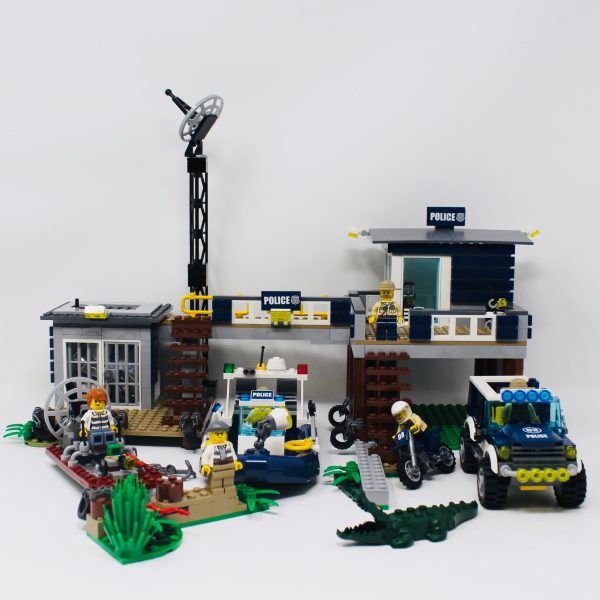 Used Set 60069 City Swamp Police Station Online